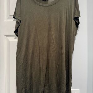 Free to Live Olive Green Short Sleeve Tee Made in USA | Size M